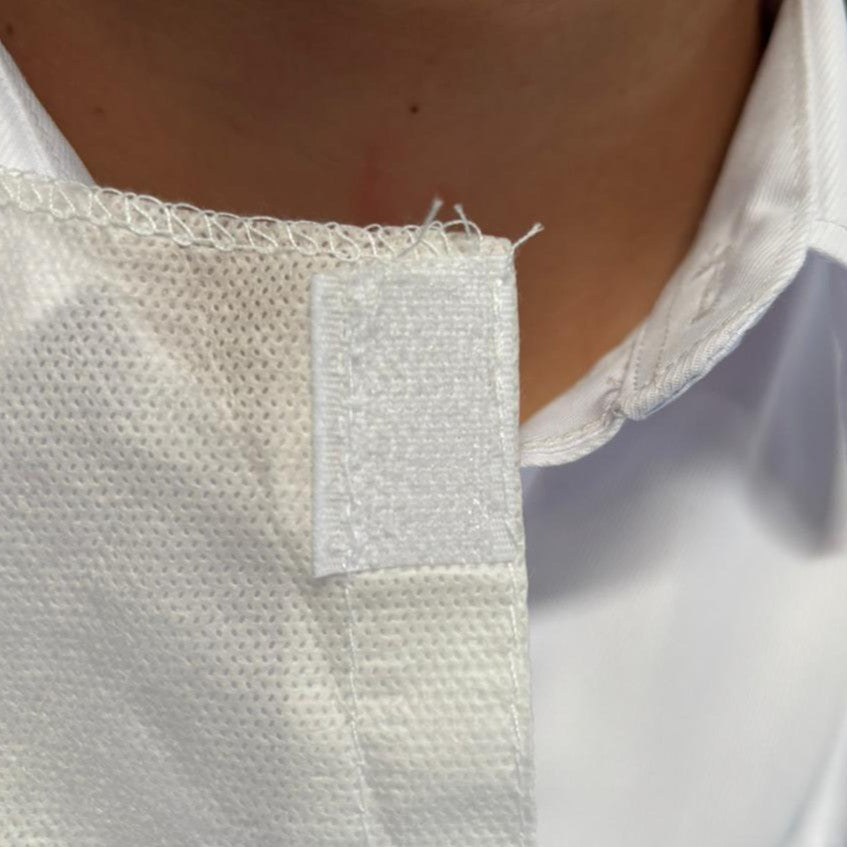 Bata Desechable Blanca Manga Larga con Velcro Unitalla-5