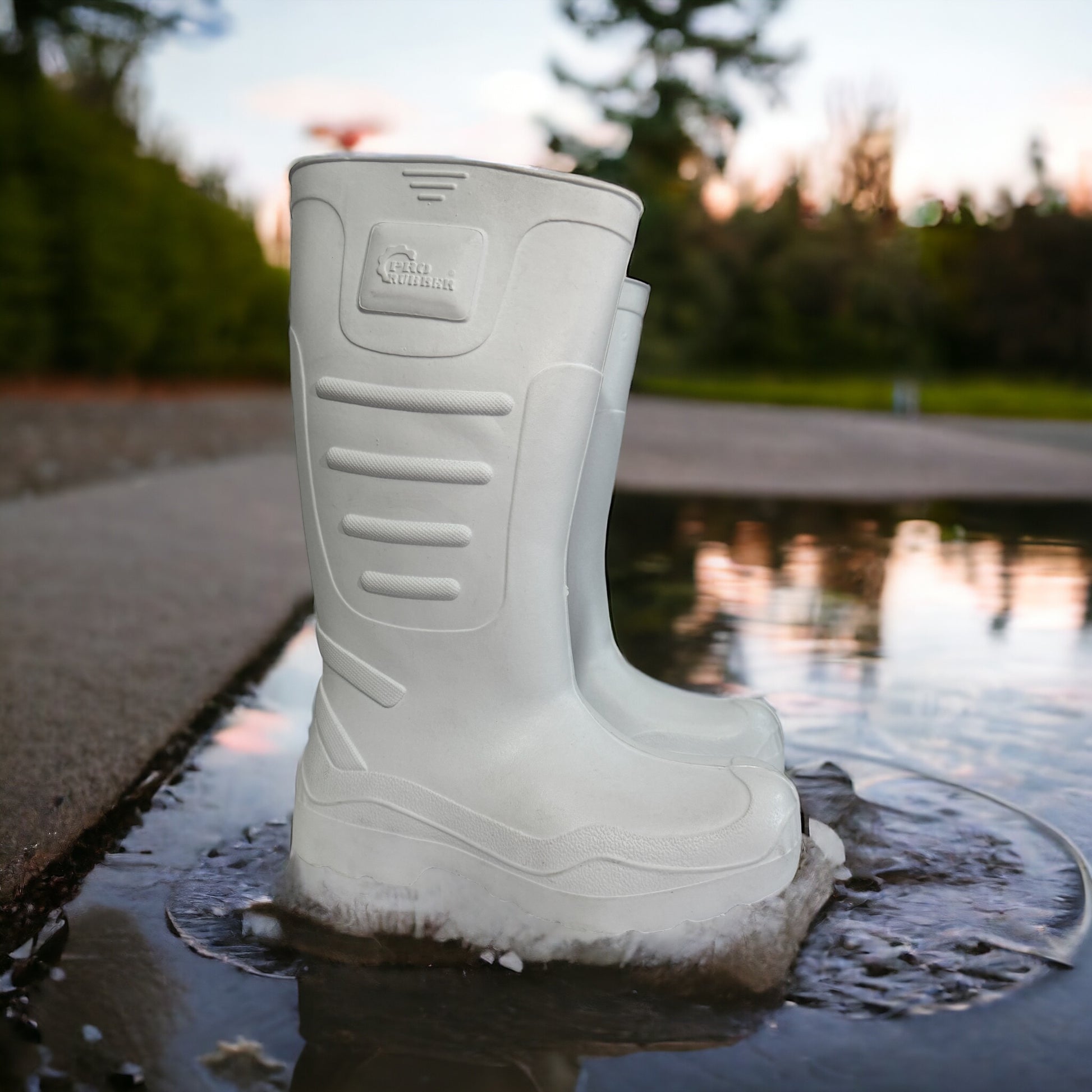 Bota Titan Blanca Calzado Industrial de Seguridad Resistente y Cómodo-3