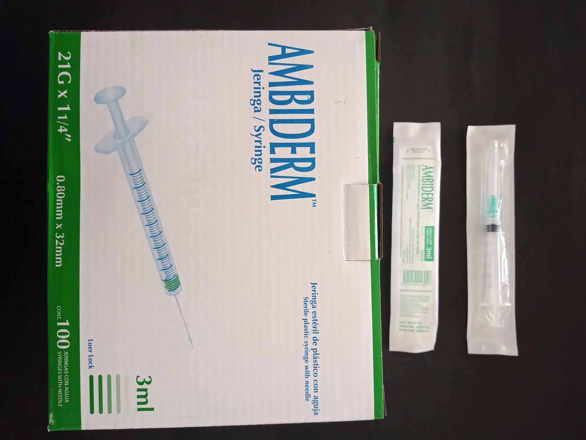 Jeringa de 3 mL Ambiderm con Aguja Desechable Estéril de Uso Médico Caja con 100/PZA-3