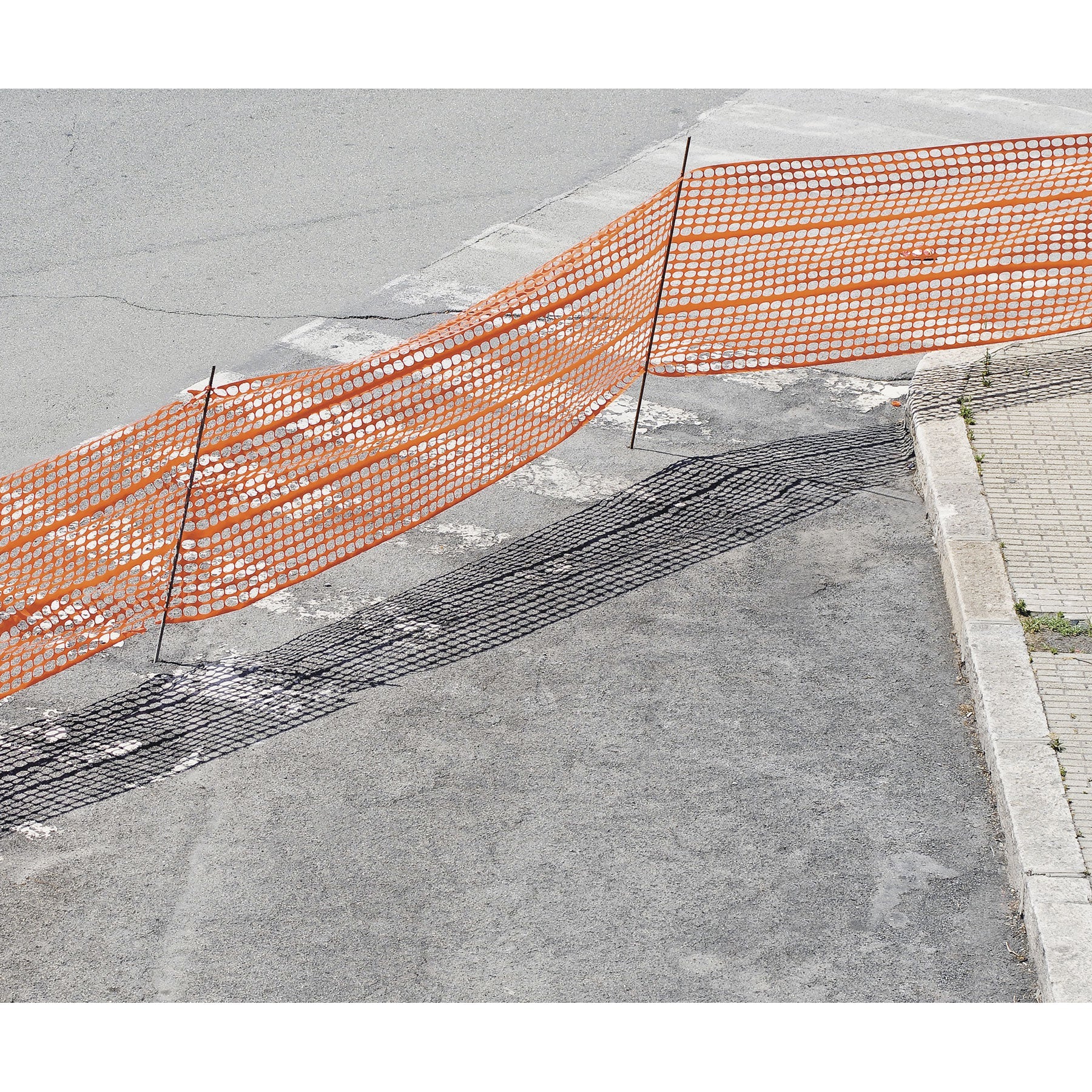 Rollo de Malla de Seguridad Delimitación y Protección para Obras y Áreas de Riesgo-4